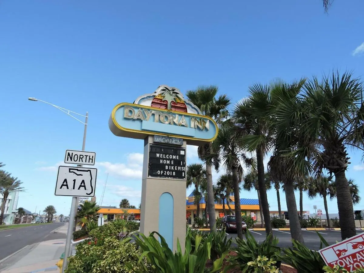 Ocean Breeze - Direct Ocean Front-Pool Is Open Apartment Daytona Beach